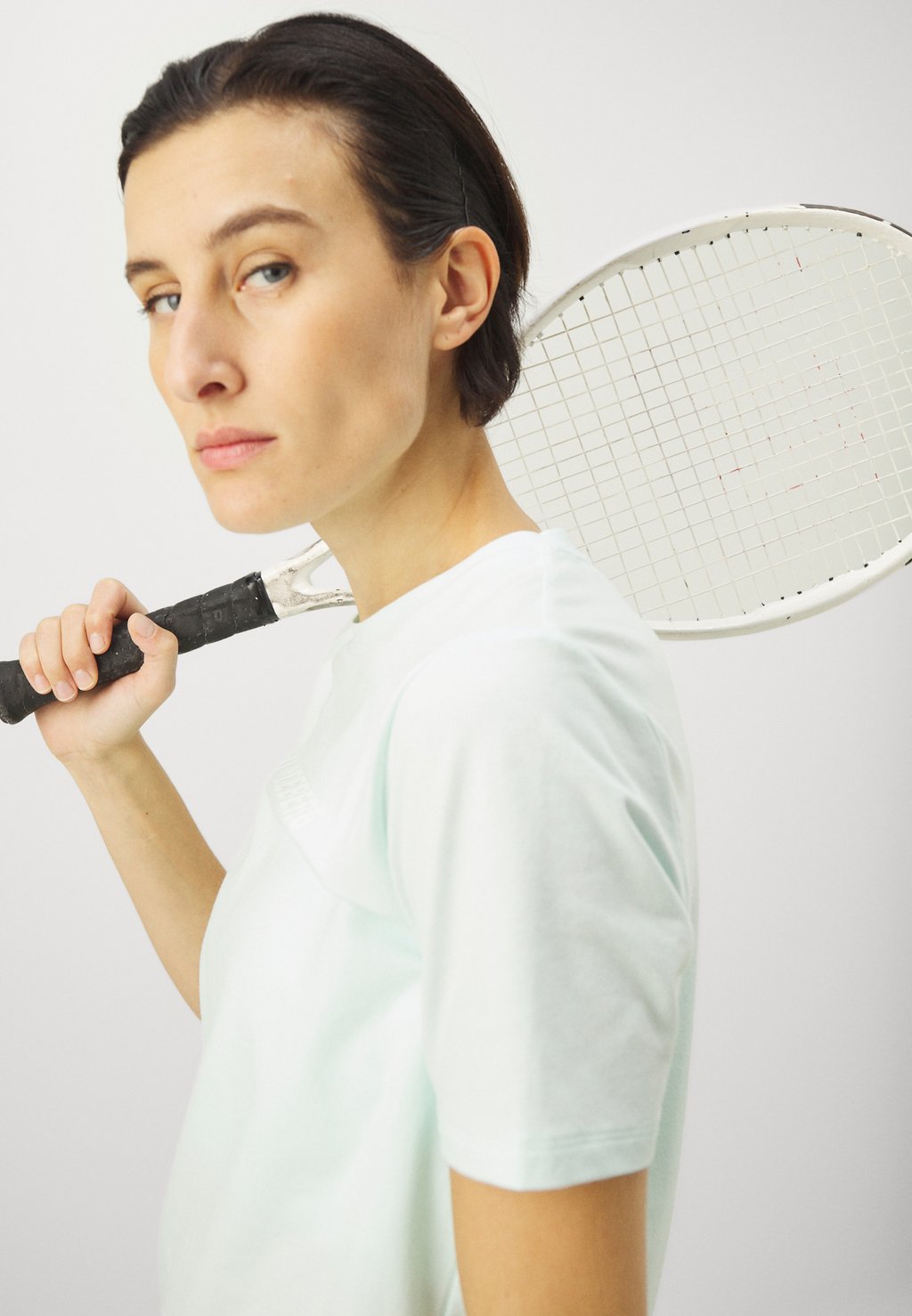 

Футболка с принтом MAUREEN J.LINDEBERG Sports, бирюзовый