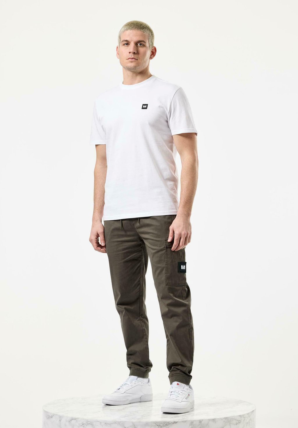 

Брюки-карго BORDETA Weekend Offender, зеленый