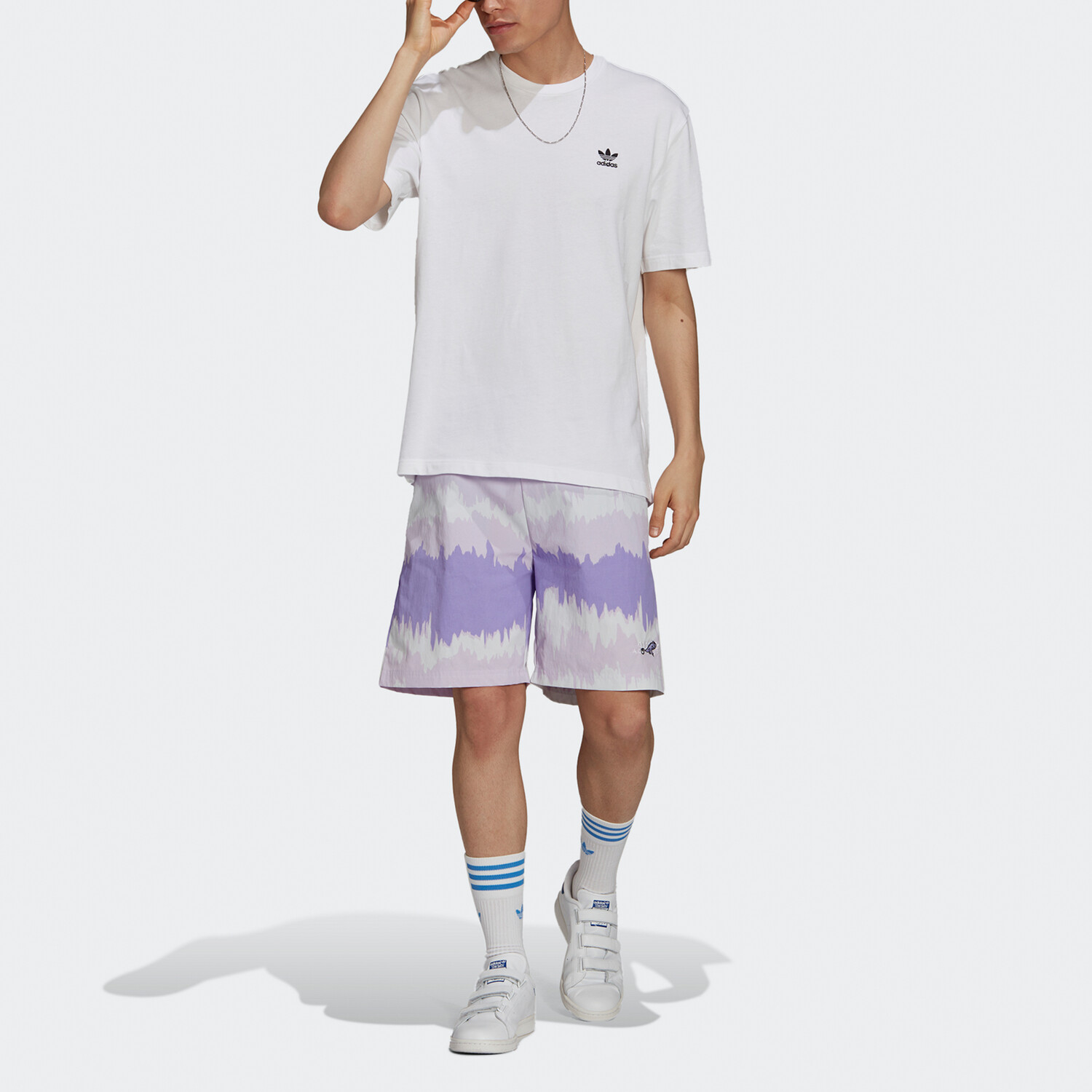 АРХИВ ПРИКЛЮЧЕНИЙ Повседневные шорты мужские Фиолетовый Adidas Originals, фиолетовый — фото 2