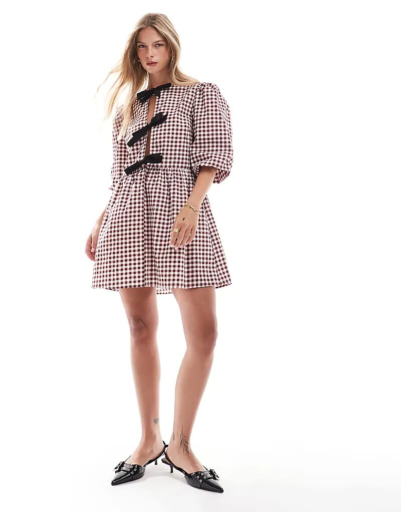 

Мини-платье из поплина с завязками спереди в коричневую клетку ASOS DESIGN