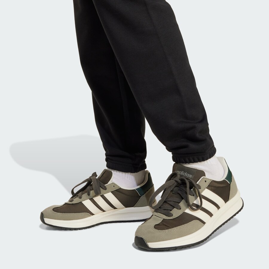 Зауженные спортивные брюки ADIDAS SPORTSWEAR Essentials, черный — фото 4