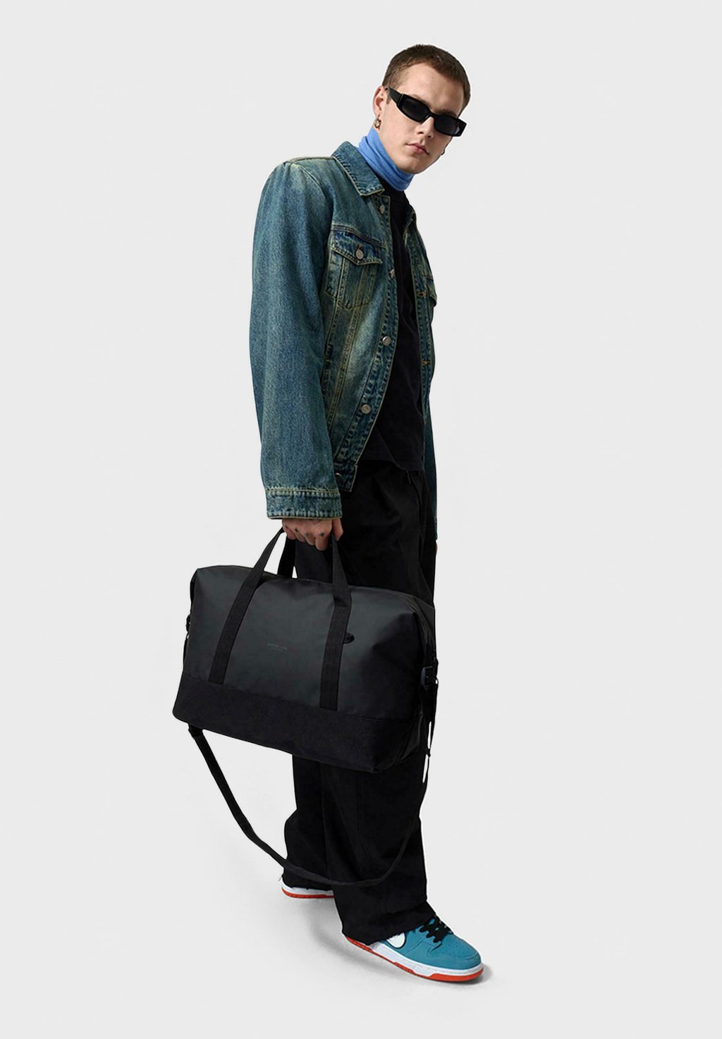 

Сумка выходного дня DÄSH DUFFEL SMALL - Holdall Gaston Luga, черный