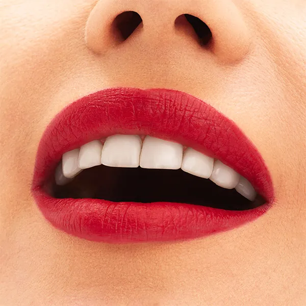 Губная помада Powder Kiss Velvet Blur Mac Cosmetics, цвет merry cherry — фото 3
