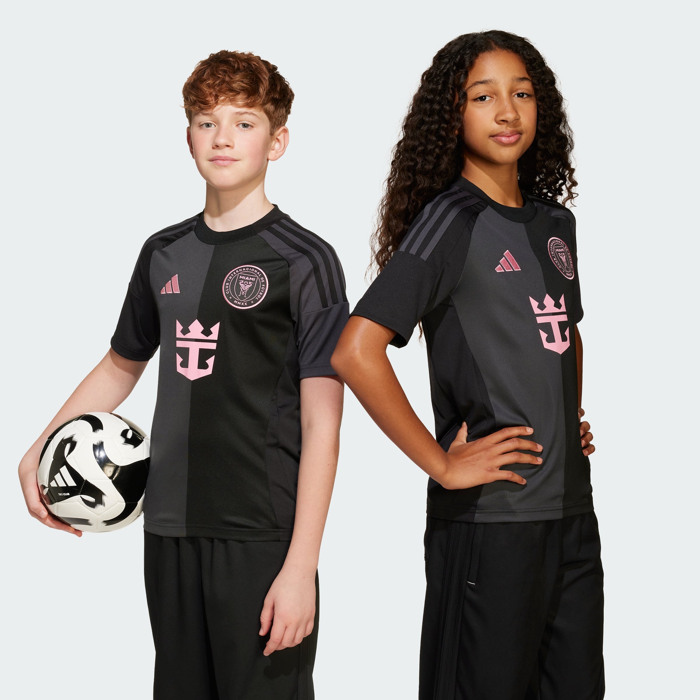 

Детская выездная футболка Adidas Inter Miami CF 25/26 Messi Away Jersey Kids, черный