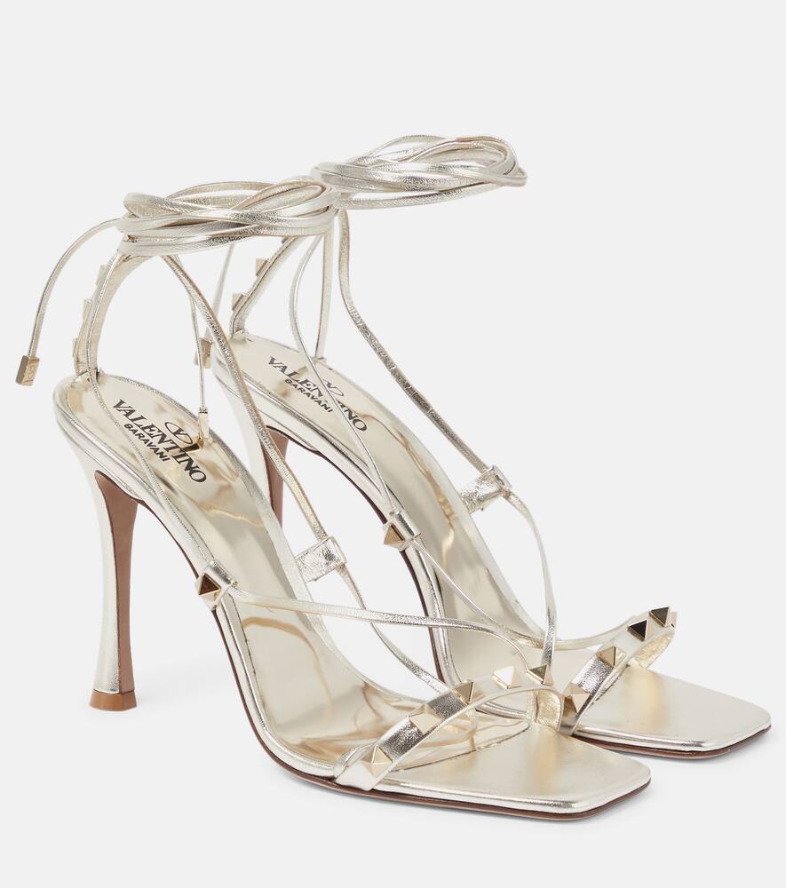 Кожаные сандалии Rockstud Valentino Garavani, Platino