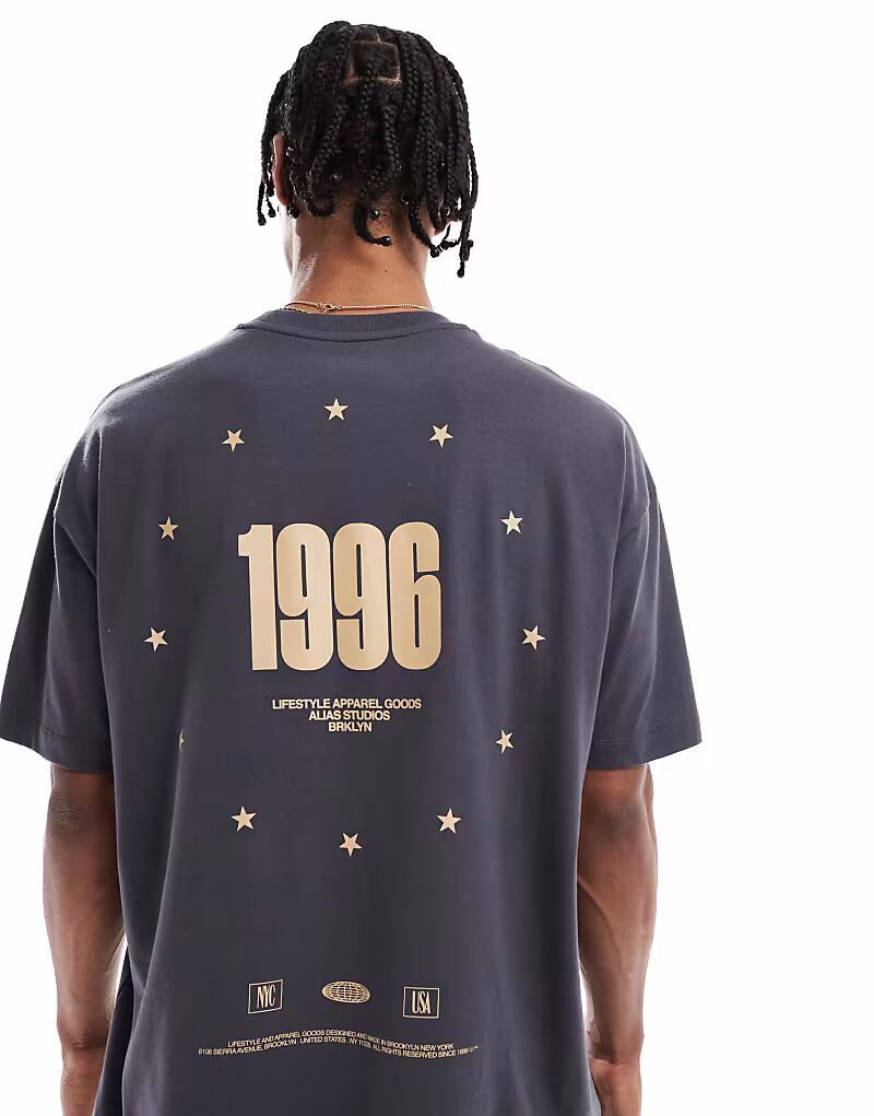 

Футболка ASOS DESIGN oversize с уличной графикой серого цвета