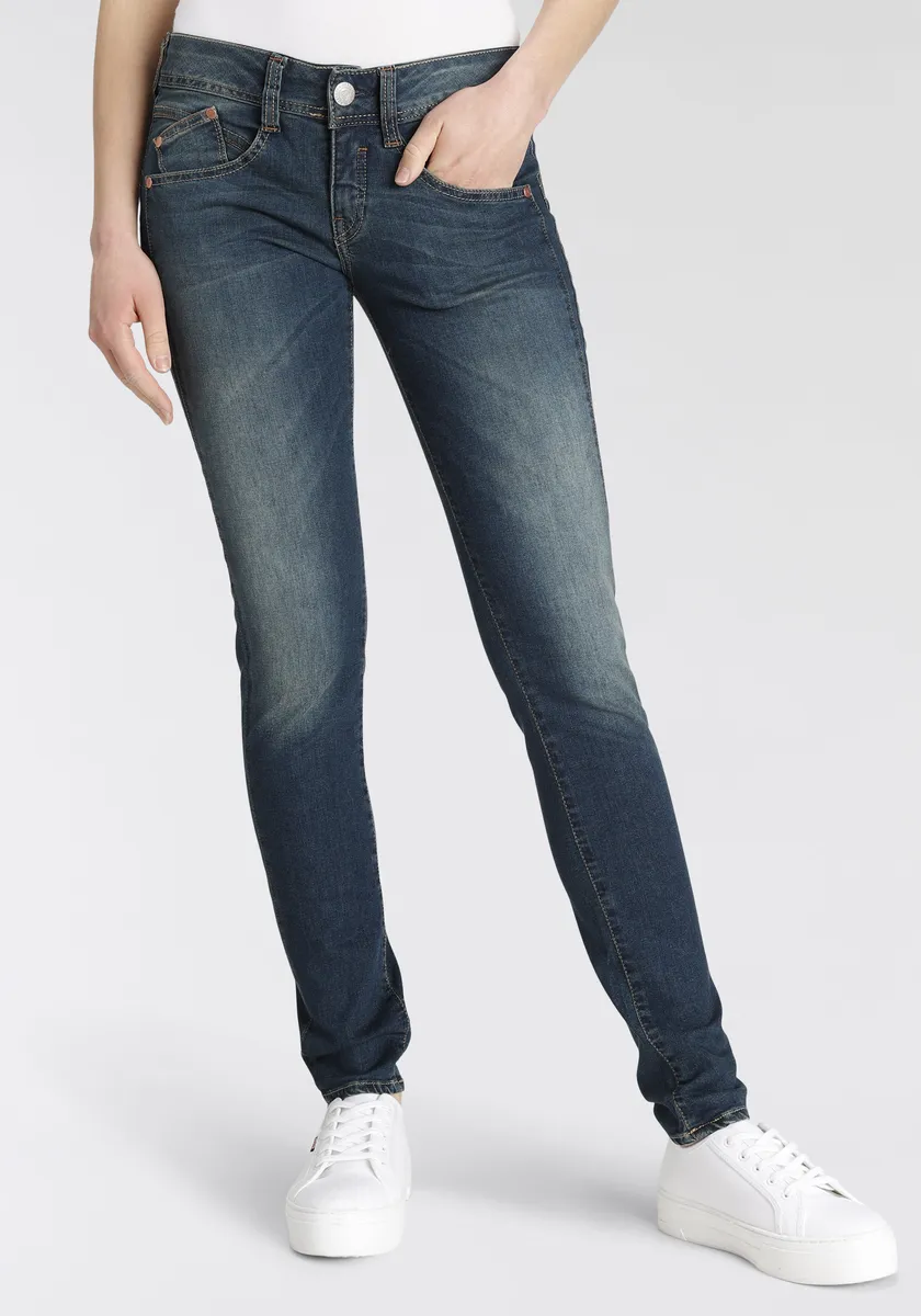 

Замечательные джинсы приталенного кроя "Gila Slim Organic Denim", экологически чистые благодаря технологии Kitotex Herrlicher, цвет Clean