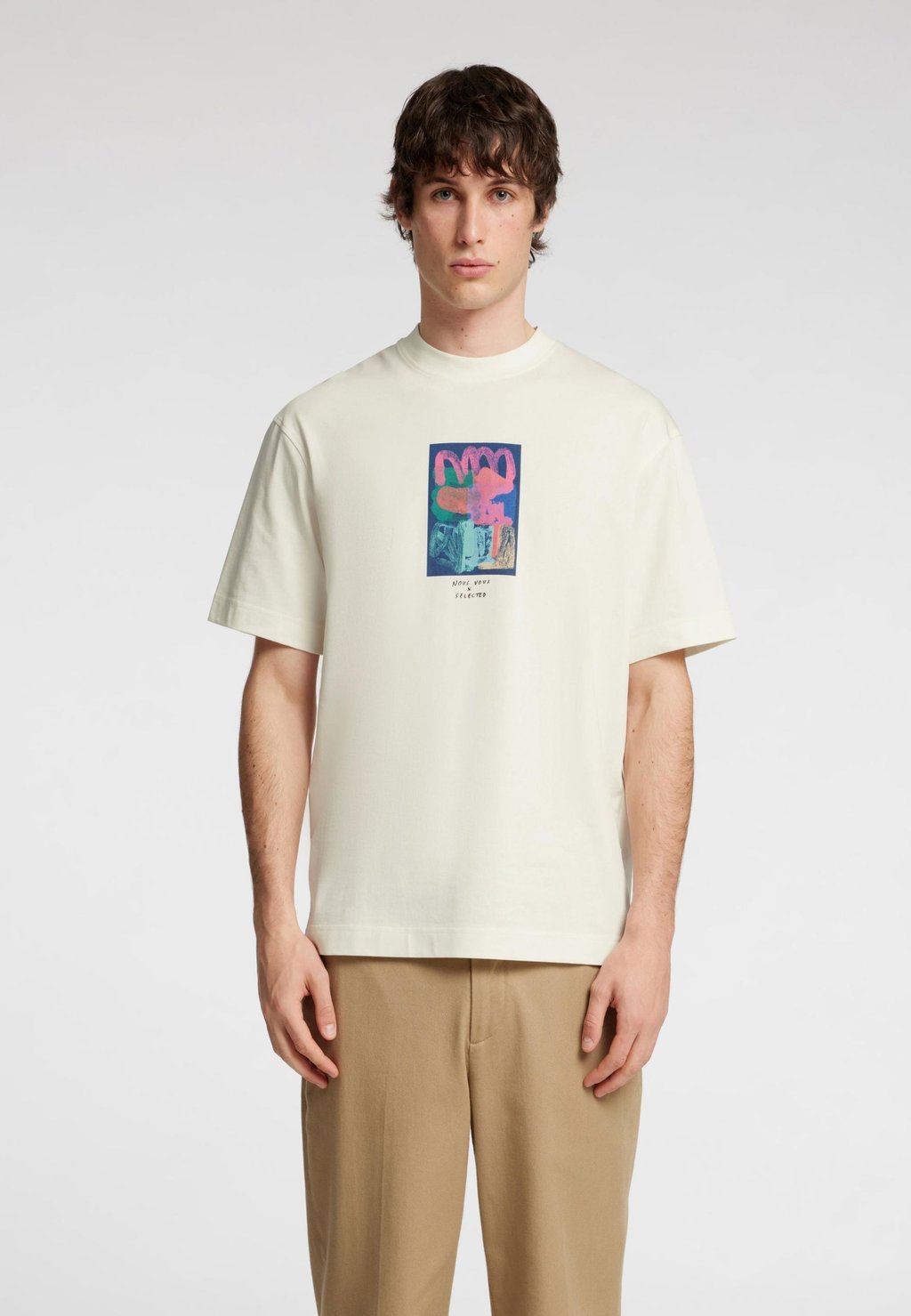 

Футболка с принтом SLHRELAXWILL LICENSE O NECK TEE Selected Homme, молочный