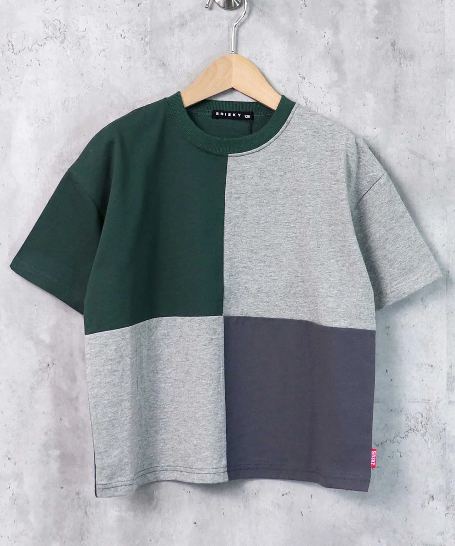 Детская футболка с разноцветными вставками THE CASUAL