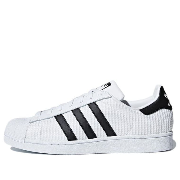 

Кроссовки superstar Adidas, белый