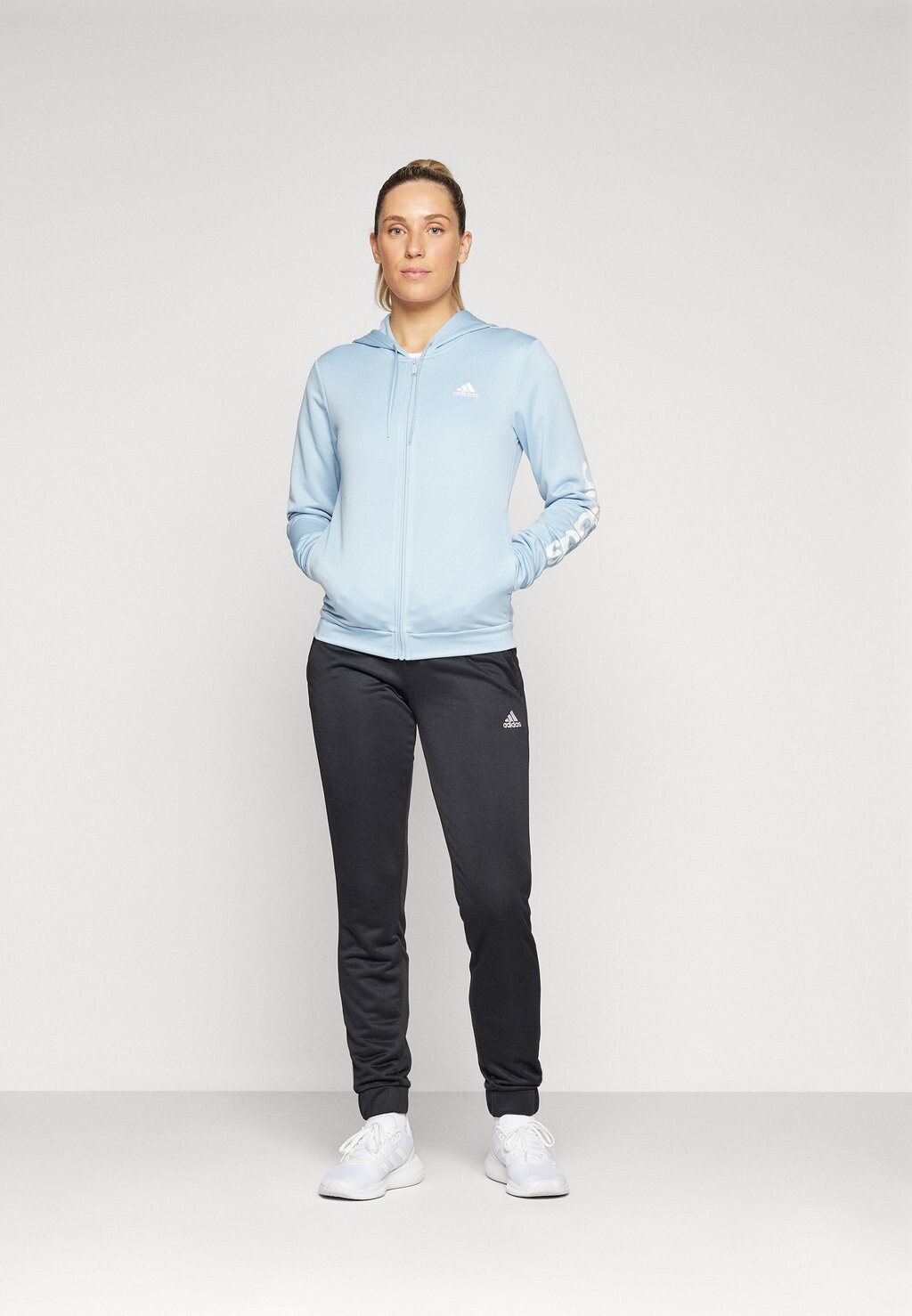 

Спортивный костюм LINEAR TRACKSUIT SET adidas, синий