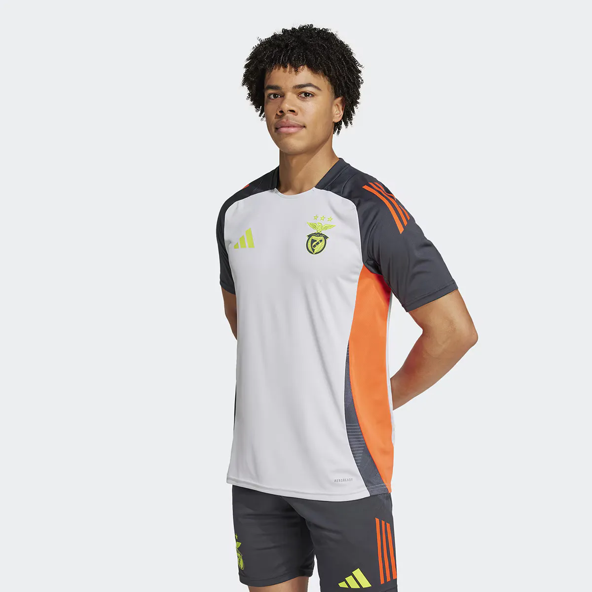 

SL Benfica 2024/2025 Tiro24 Тренировочная майка Мужская рубашка Adidas, серый