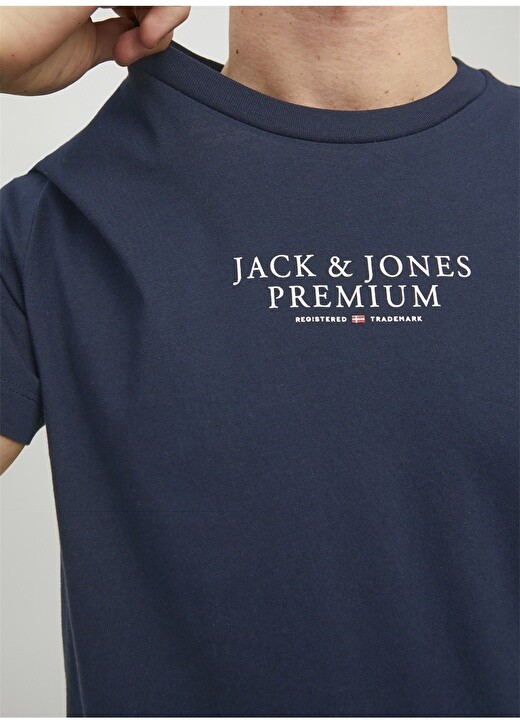 

Футболка Jack & Jones