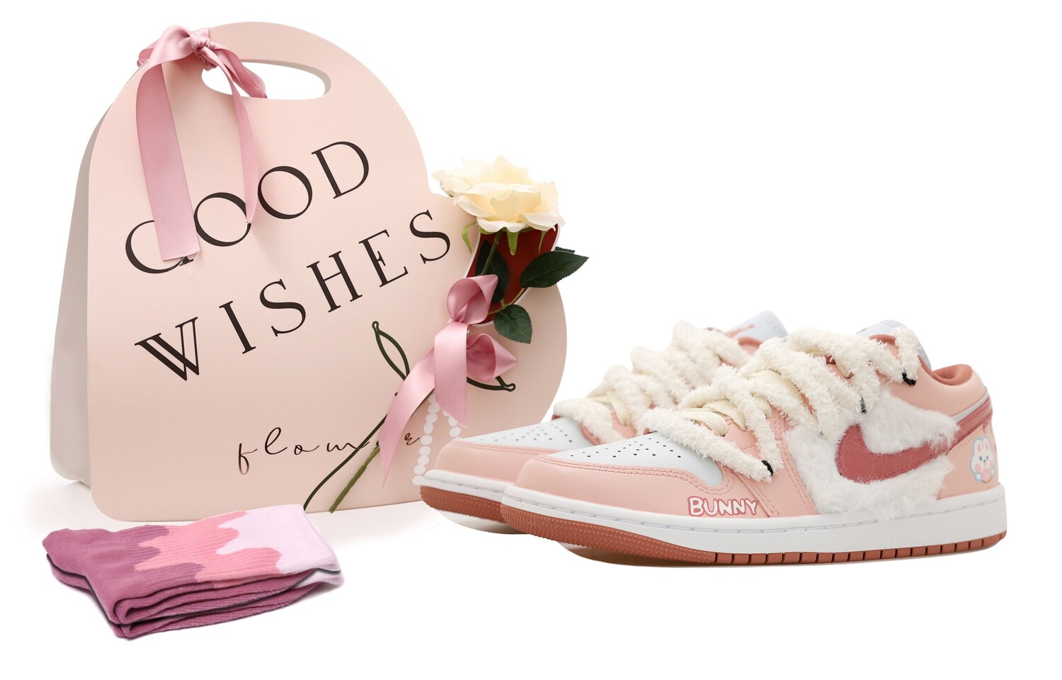 

Кроссовки Air Jordan 1 Vintage Basketball Shoes Women's Low-Top Pink