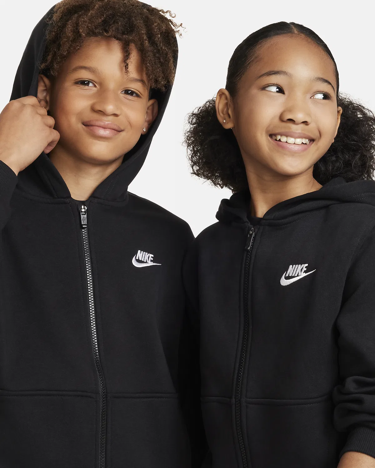 Детская худи Nike Sportswear Club Fleece на молнии, Black/White — фото 3