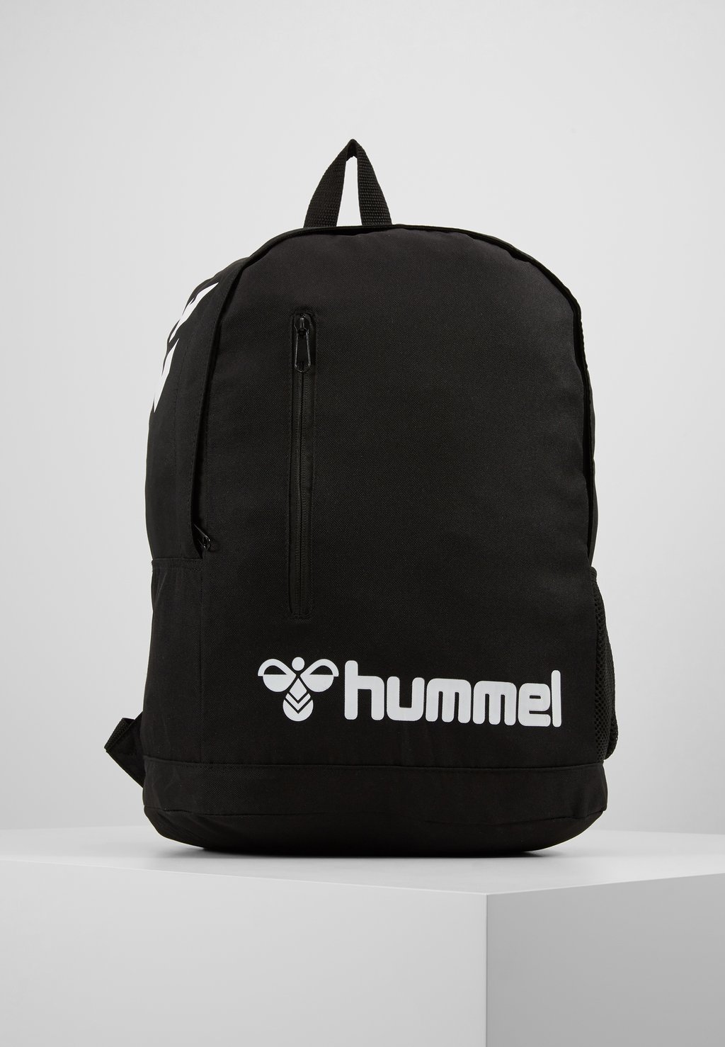 

Рюкзак Core Hummel, черный