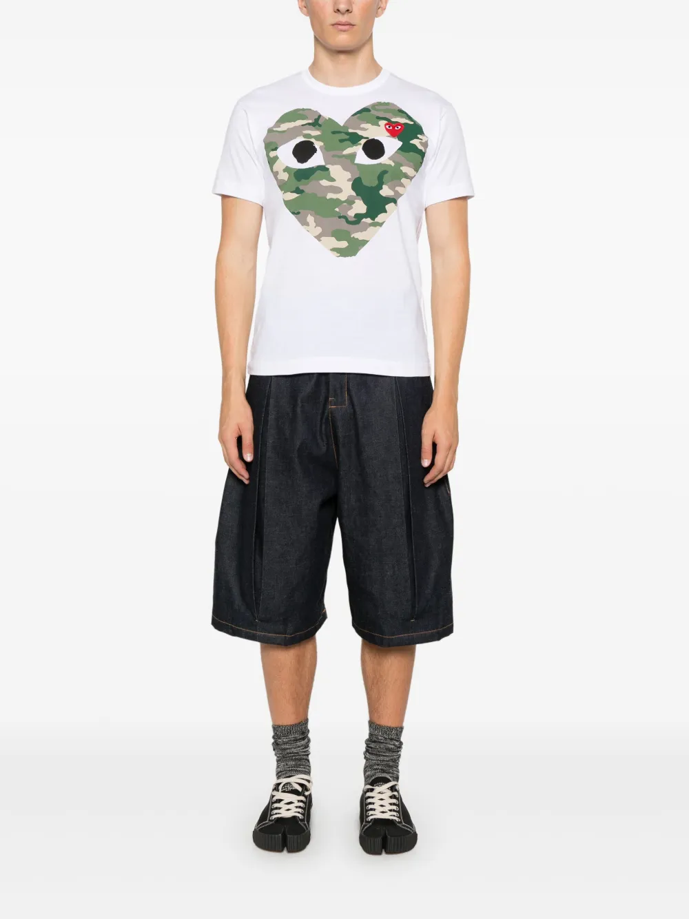 Футболка с камуфляжным принтом Comme Des Garçons Play, белый — фото 2