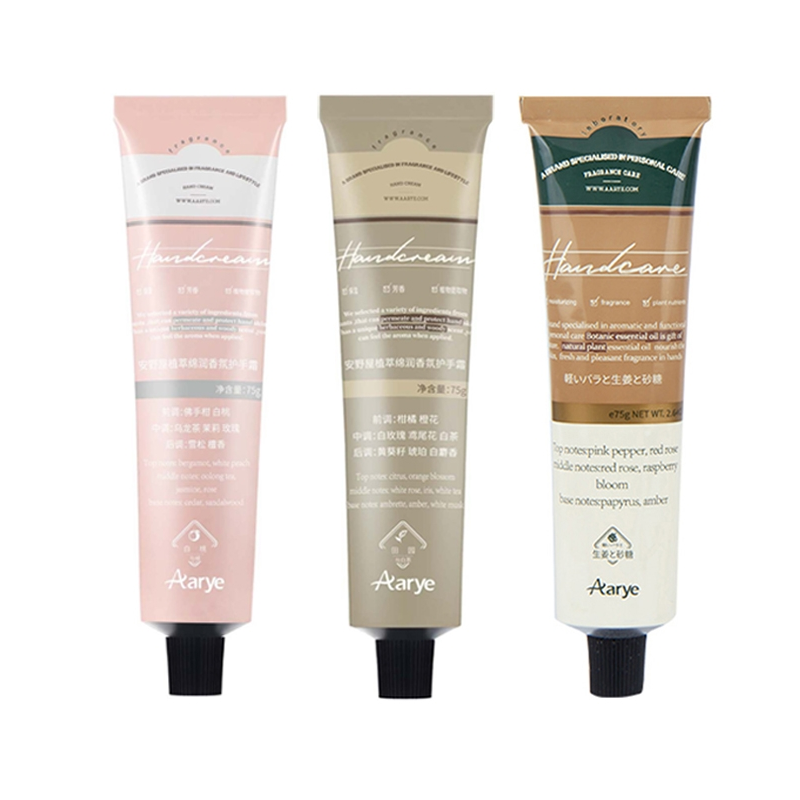 

Ароматический крем для рук с изысканным парфюмерным букетом AARYE