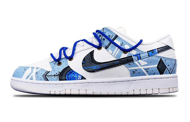 

Кроссовки Nike Dunk Skateboard Shoes Women's Low-Top Haze Blue