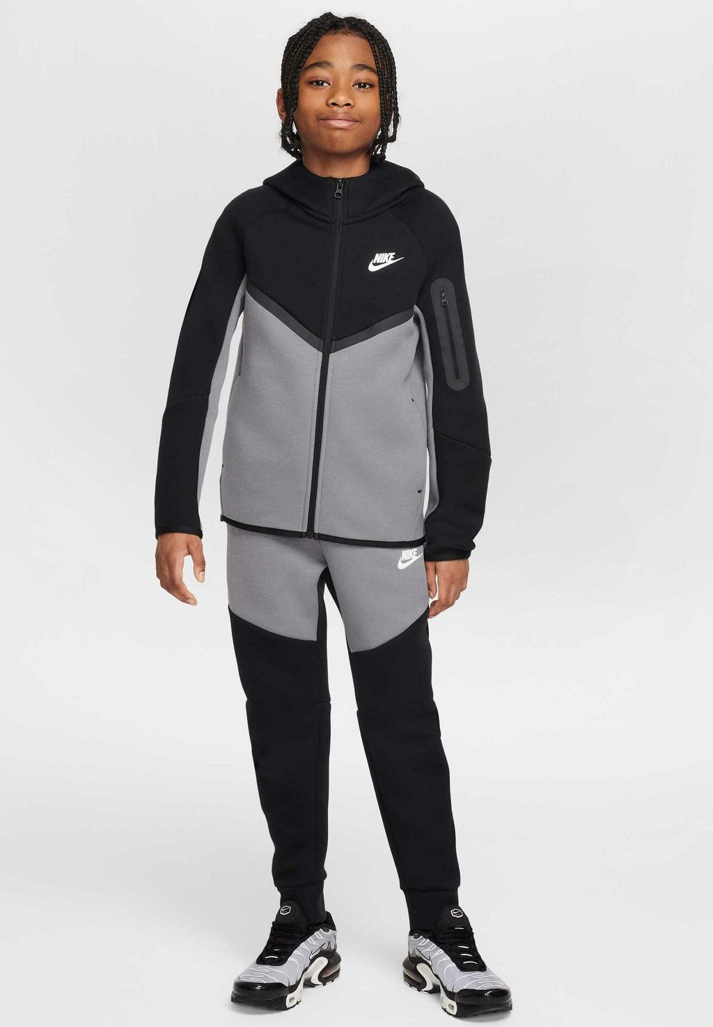 

Толстовка на молнии Nike Sportswear, серый