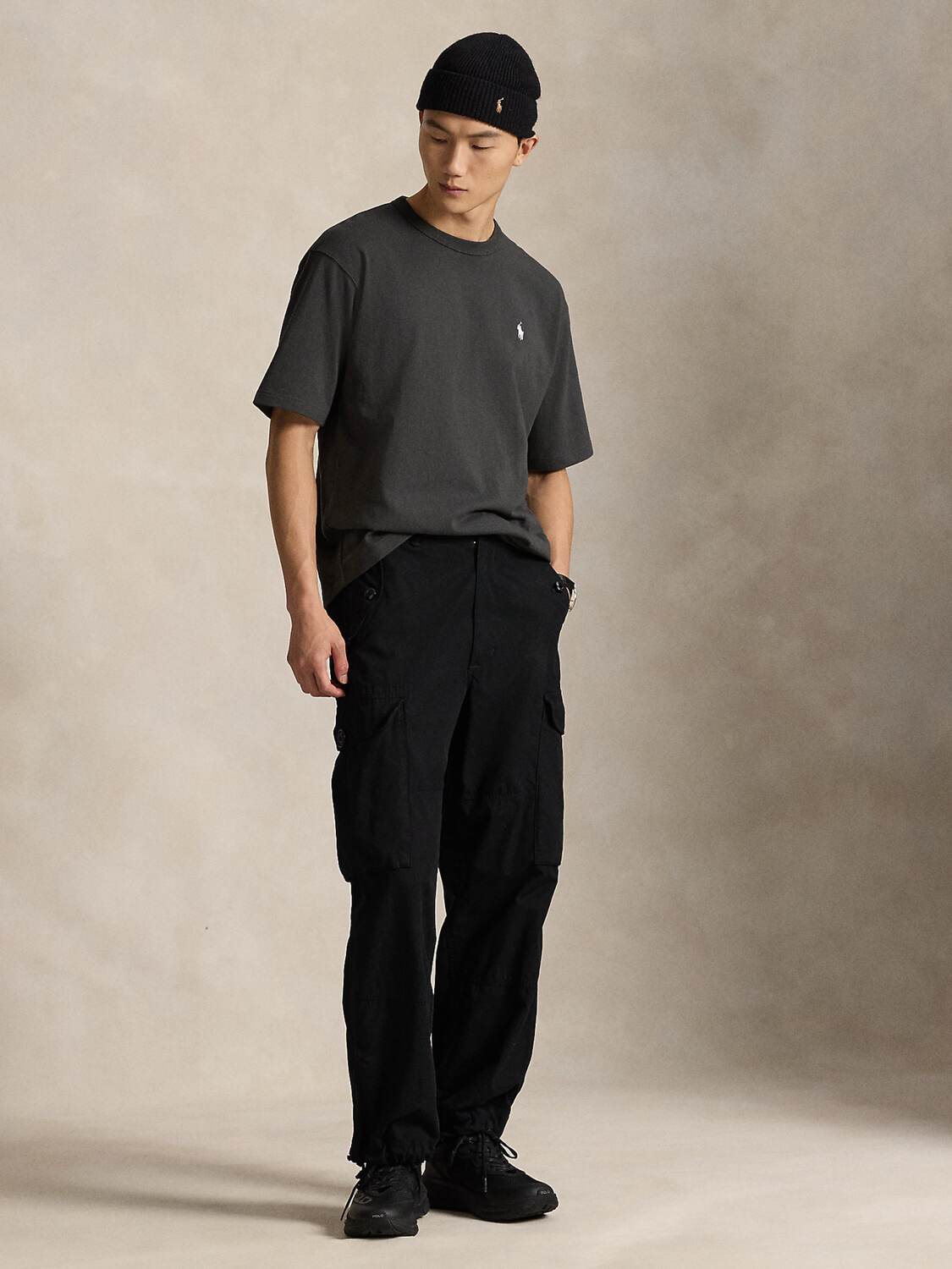 Polo Ralph Lauren Футболка в темно-сером цвете — фото 4