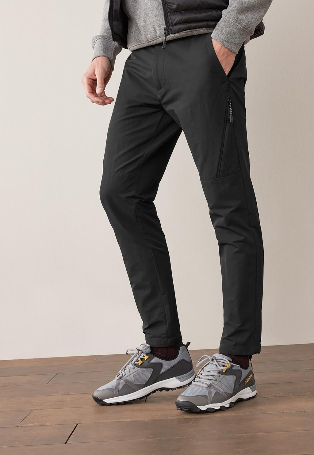 

Брюки-карго ACTIVE ZIP-OFF CARGO TROUSERS SLIM FIT Next, черный