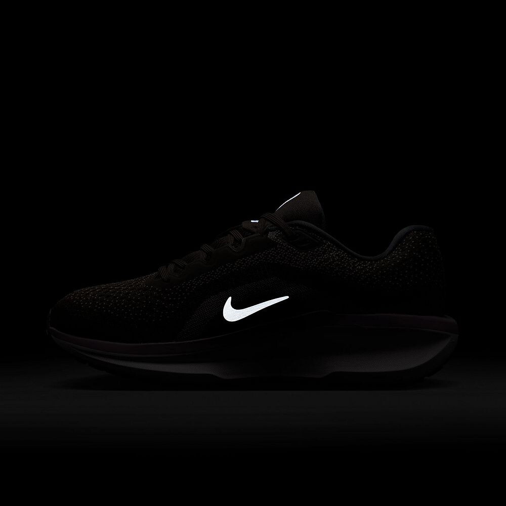 Женские шоссейные кроссовки Nike Winflo 11, цвет Black White — фото 4