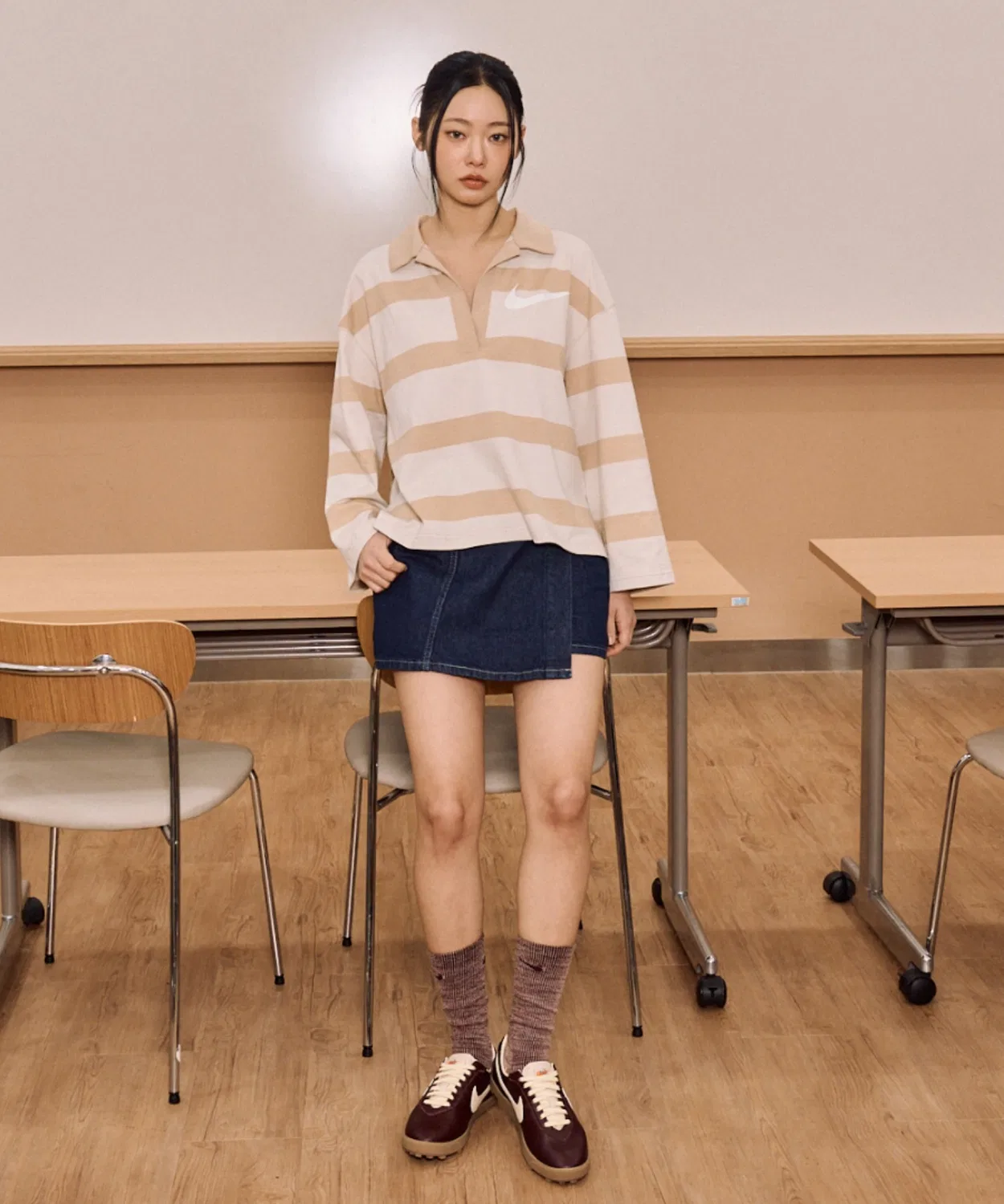 Футболка Nike Sportswear Oversized Top Light Bone — фото 4