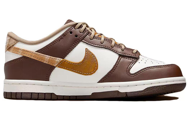 

Женские кроссовки для скейтбординга Nike Dunk, Dark Brown