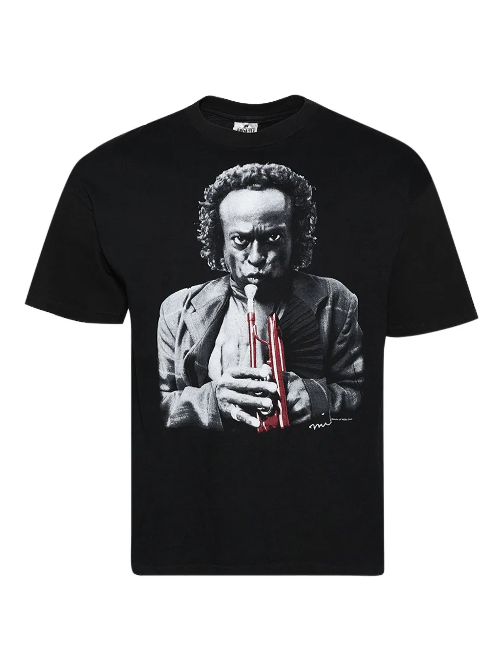 

Футболка Miles Davis EARTHLING VIP, черный