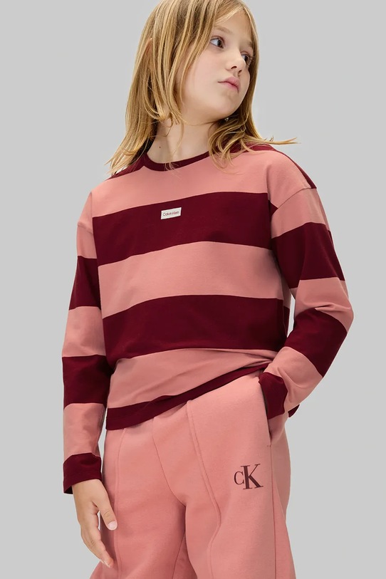 Детские хлопковые спортивные штаны Calvin Klein Jeans, розовый — фото 3
