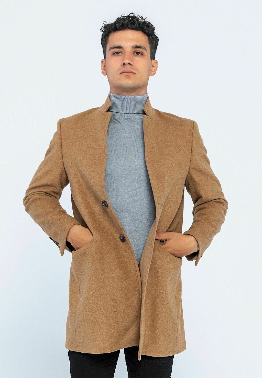 

Полупальто BLAZER Ron Tomson, цвет camel