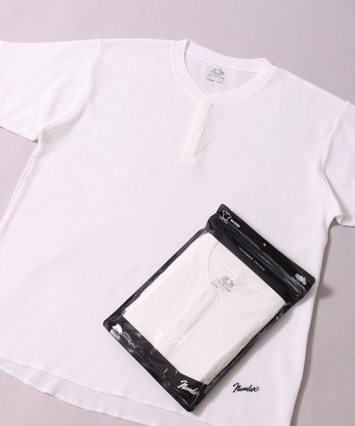 

Футболка с вафельным круглым низом и воротником-хенли FRUIT OF THE LOOM, кремовый, Бежевый, Футболка с вафельным круглым низом и воротником-хенли FRUIT OF THE LOOM, кремовый