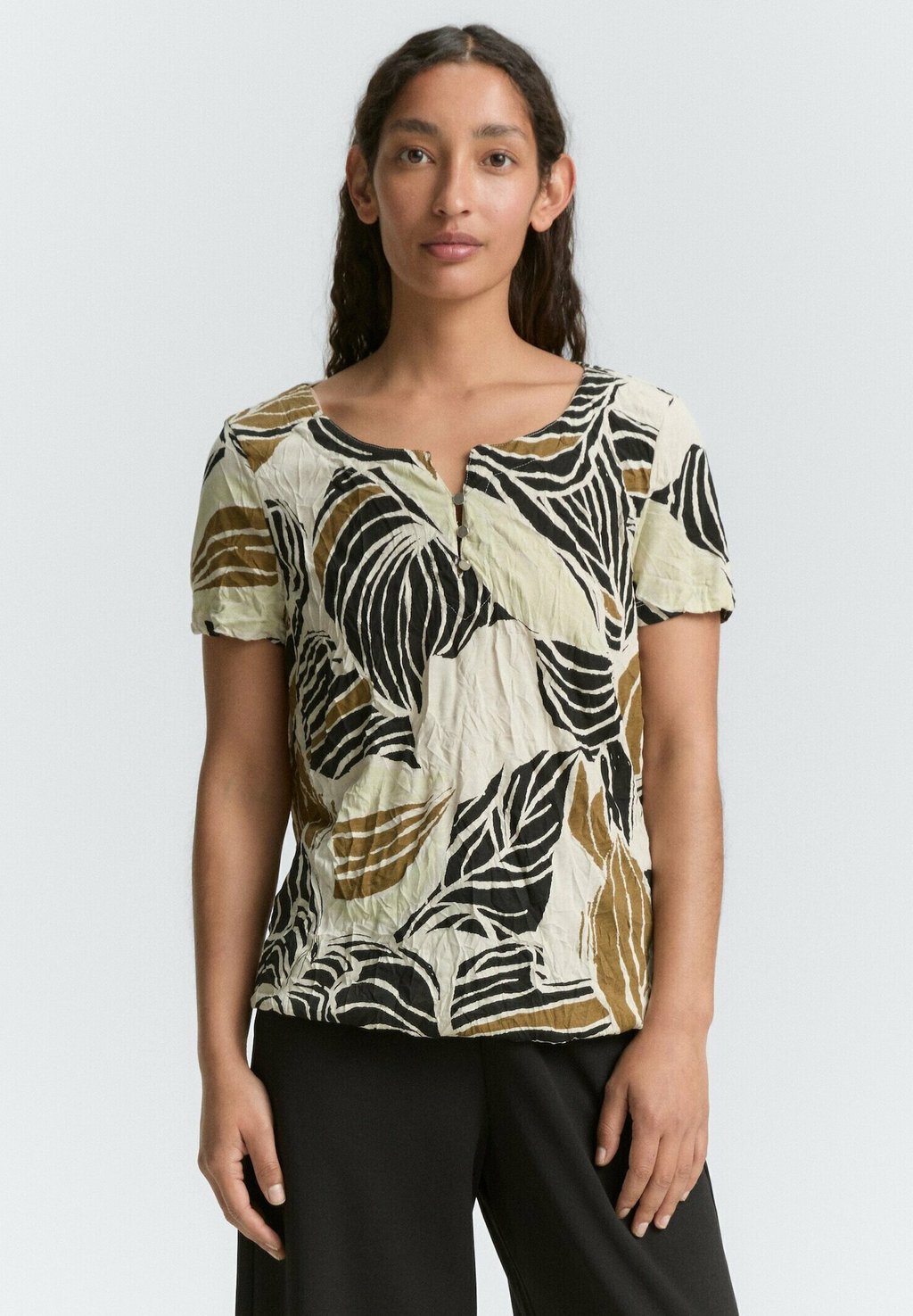 

Блуза CRINKLE MIT MUSTER - Print T-shirt TOM TAILOR, бежевый