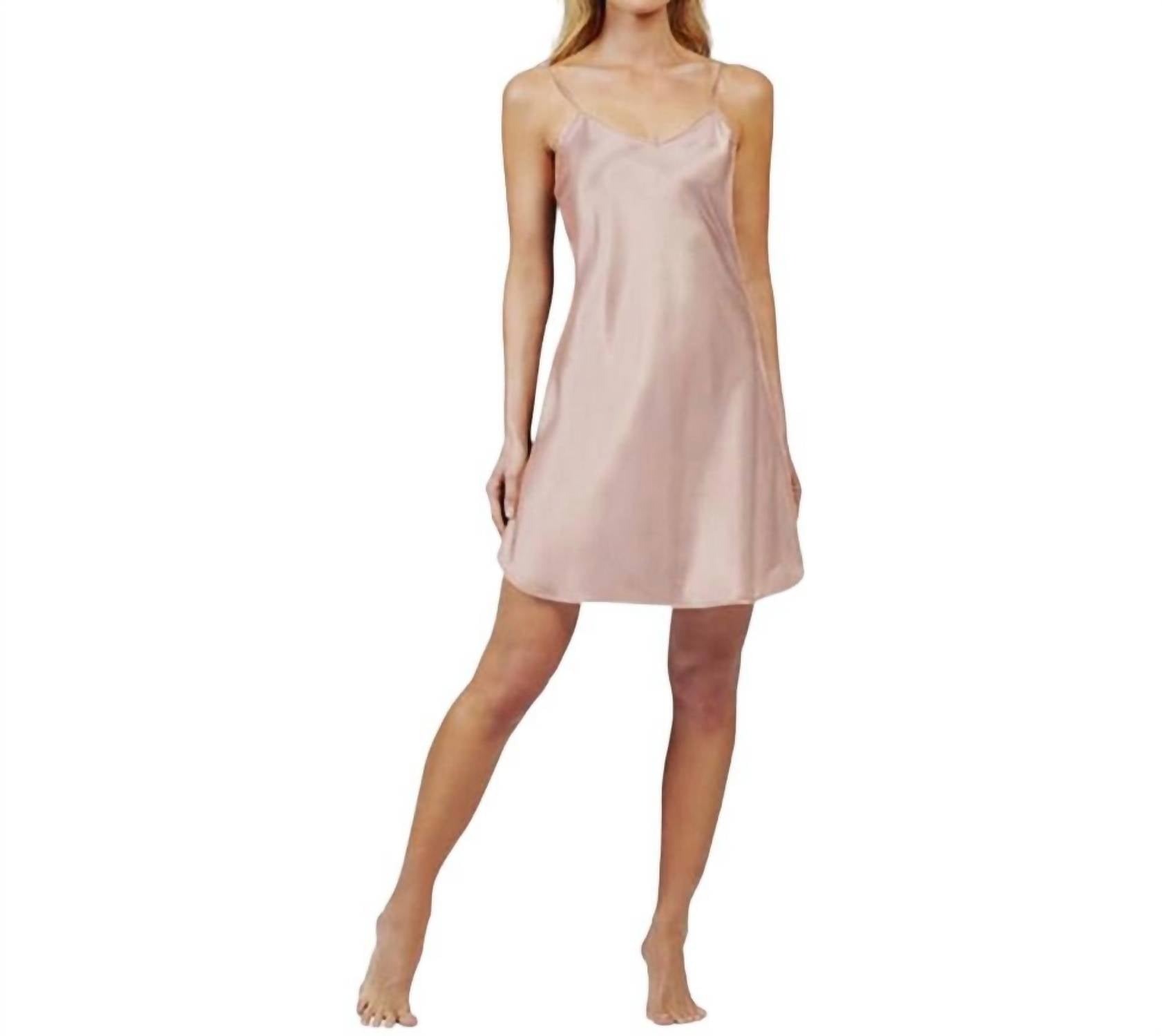 

Shadowline Lingerie Атласная сорочка Satin Essentials с регулируемыми бретелями, цвет румяный