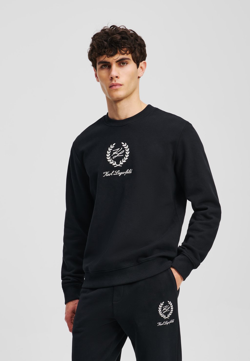 

Лонгслив LOUNGEWEAR TOP HOTEL KARL KARL LAGERFELD, черный