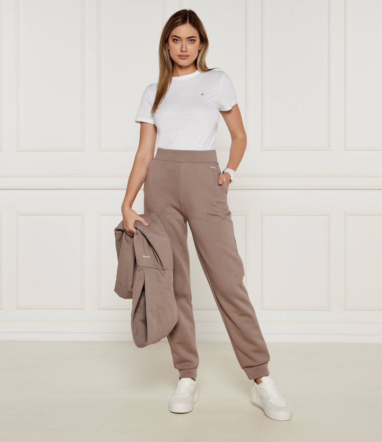 Футболка Calvin Klein Slim Fit, белый — фото 2