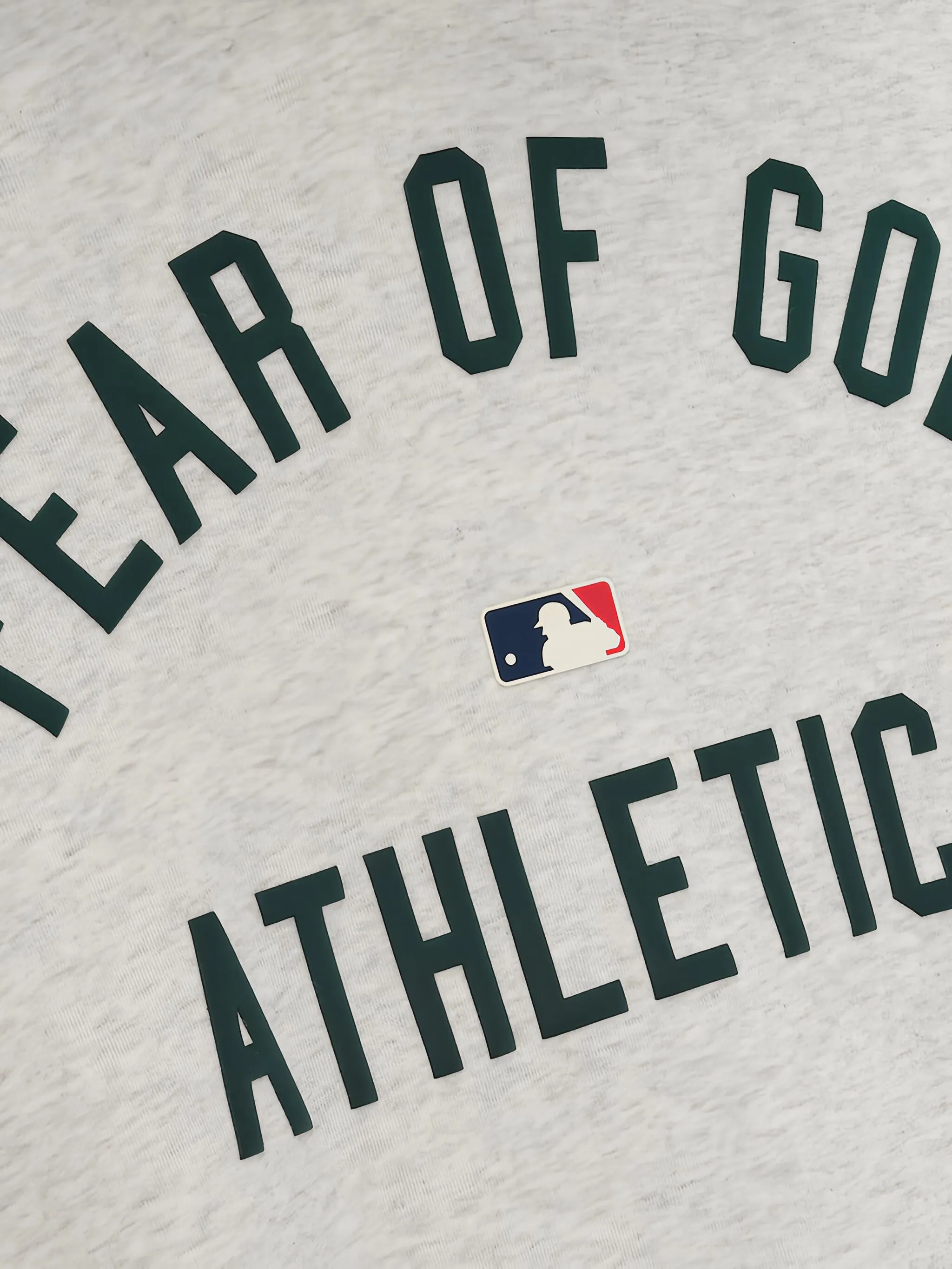 Худи с логотипом из коллаборации с MLB Athletics Fear Of God Essentials, серый — фото 3