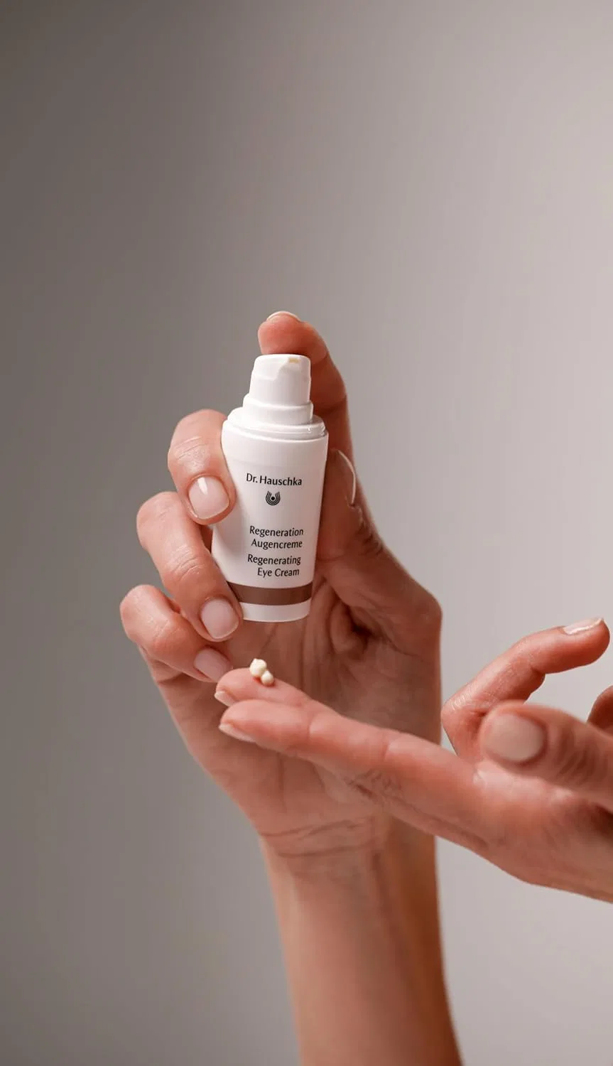 Регенерирующий крем для глаз от Dr. Hauschka Dr. Hauschka — фото 3