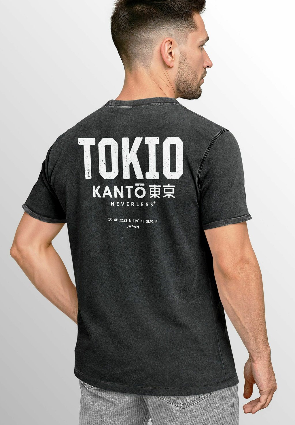 

Футболка с принтом VINTAGE BACK JAPAN TOKYO GRAFIK Neverless, черный