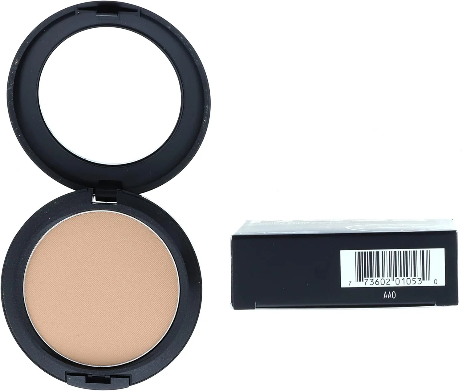 Тональная пудра MAC Studio Fix Powder Plus Foundation, 14.7 г, оттенок NC35 — фото 3