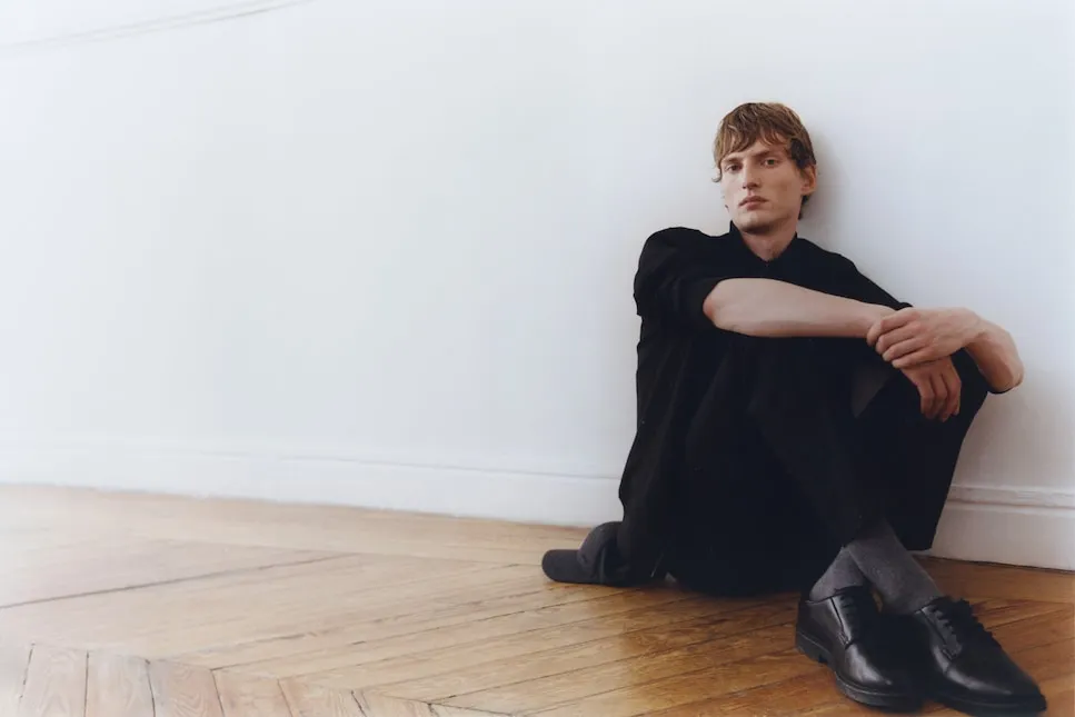 

Обычные чиносы Sfera, темно-синий