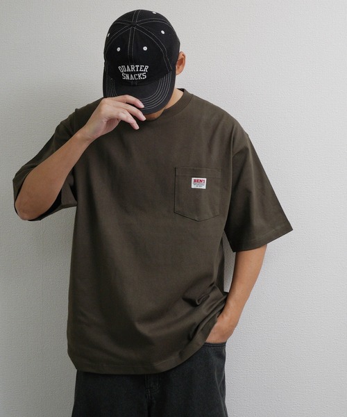 

Футболка с коротким рукавом и нагрудным карманом BEN DAVIS, коричневый