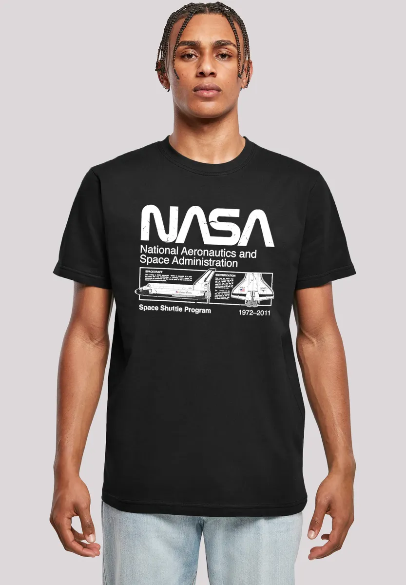 

Футболка F4NT4STIC "NASA Classic Space Shuttle Black", мужская, премиум-мерч, стандартного кроя, базовая, с принтом, черный