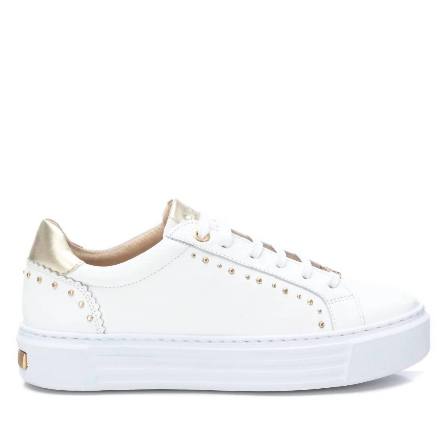 Женские кожаные кроссовки Trainers в белом цвете Xti