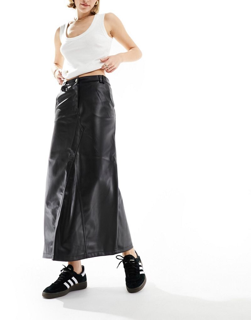 

River Island – Юбка до середины икры из искусственной кожи черного цвета