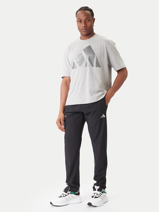 Спортивные брюки regular fit Training Essentials Holiday JM5441 Adidas, черный — фото 2