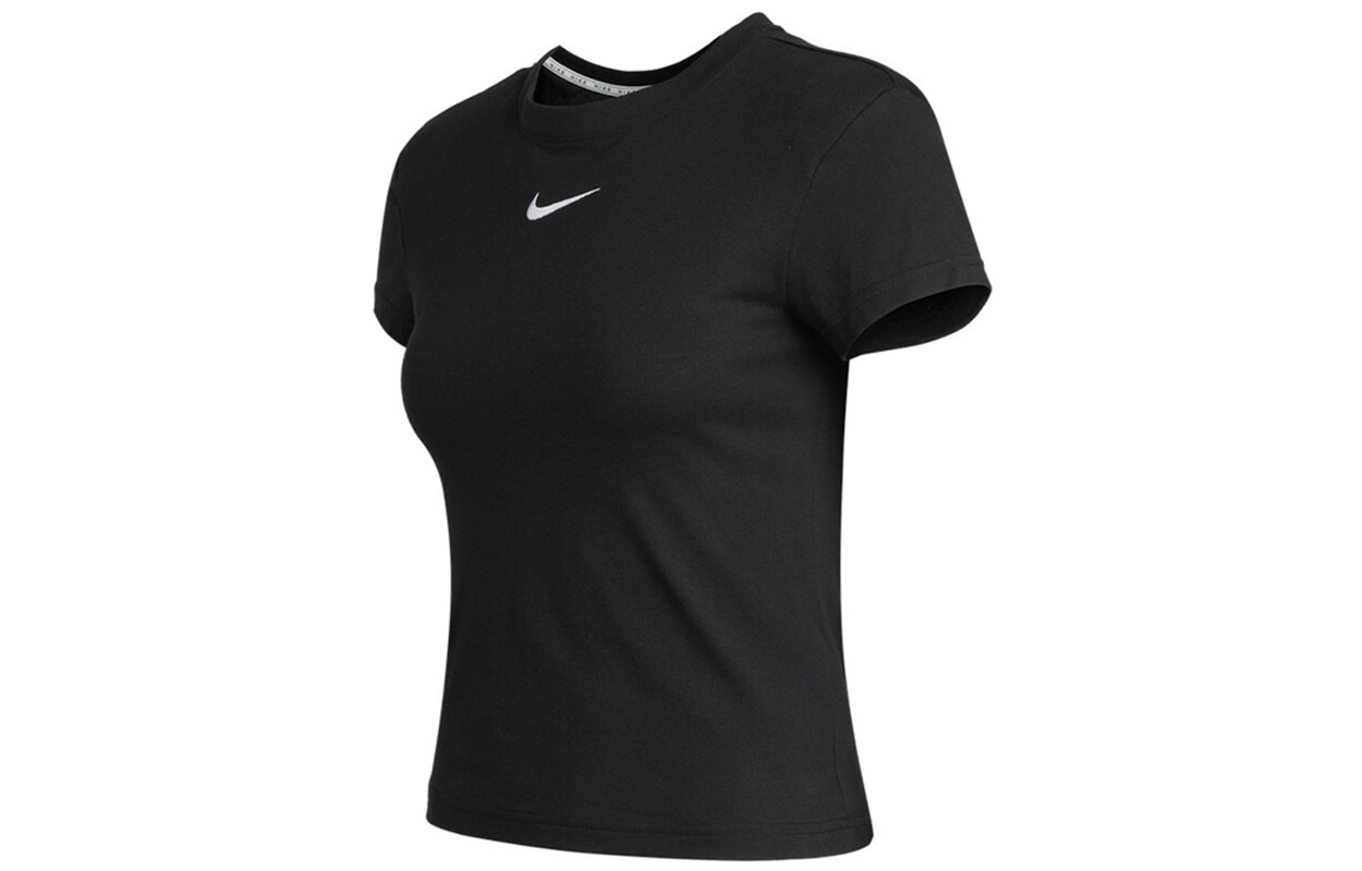 

Женская футболка Nike, цвет Black