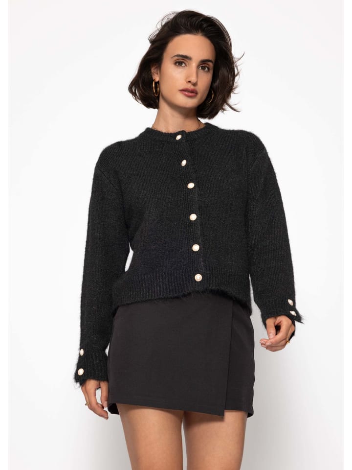 

Кардиган с жемчужными пуговицами светло-бежевого цвета SASSYCLASSY