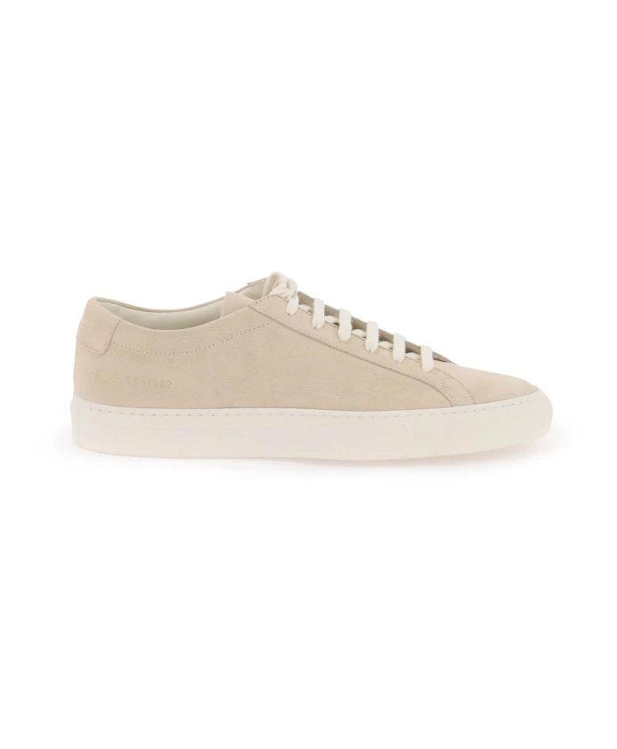 

Роскошные замшевые кроссовки с золотыми деталями Common Projects, бежевый